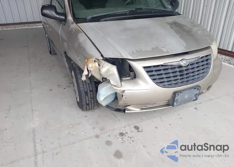 2003 Chrysler Voyager Lx from USA, damaged, VIN 1C4GJ45383B114892